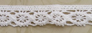 cream lace.JPG